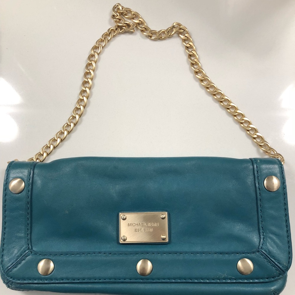 Michael Kors bag with gold chain